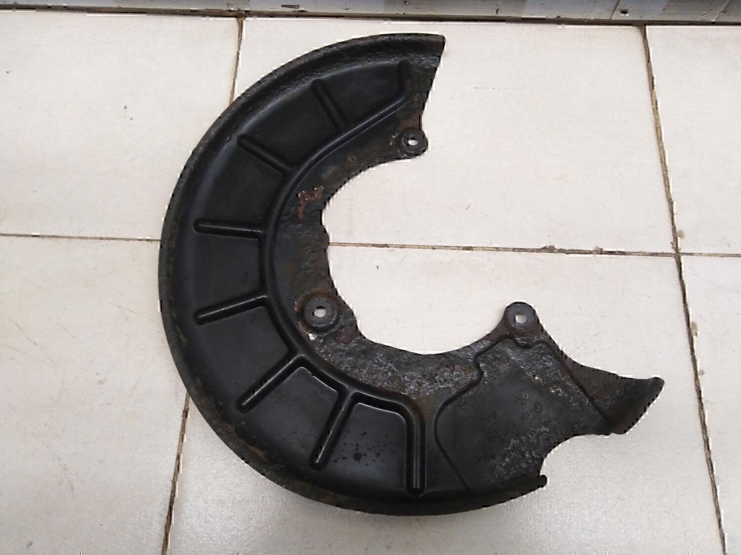 Пыльник тормозного диска SKODA Passat [B6] 2005-2010