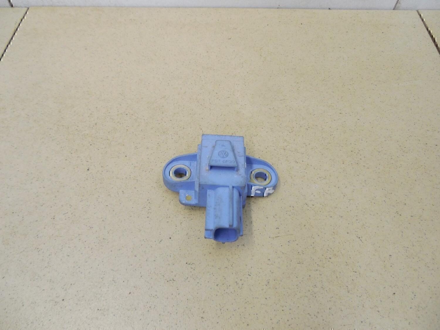 Датчик AIR BAG SKODA Passat [B6] 2005-2010