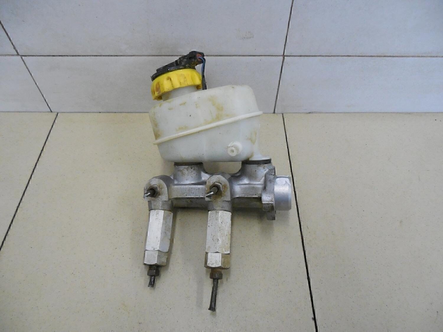 Цилиндр тормозной главный Chevrolet Lanos 2004-2010