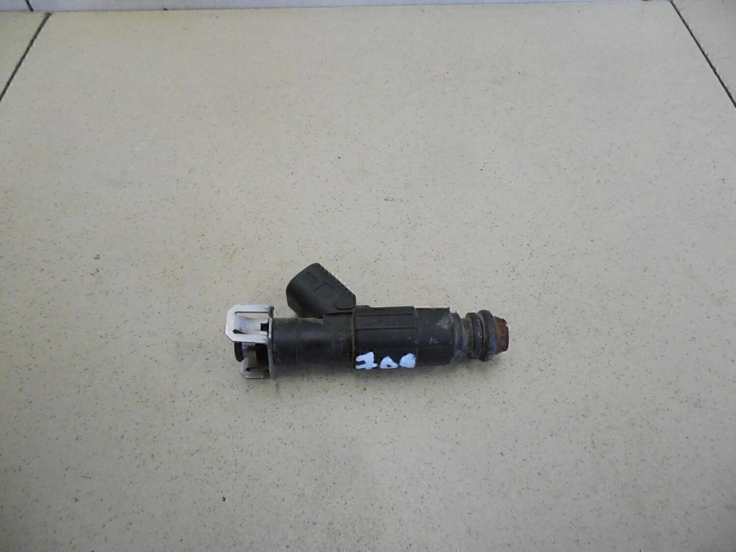 Форсунка инжекторная электрическая FORD Focus II 2005-2008