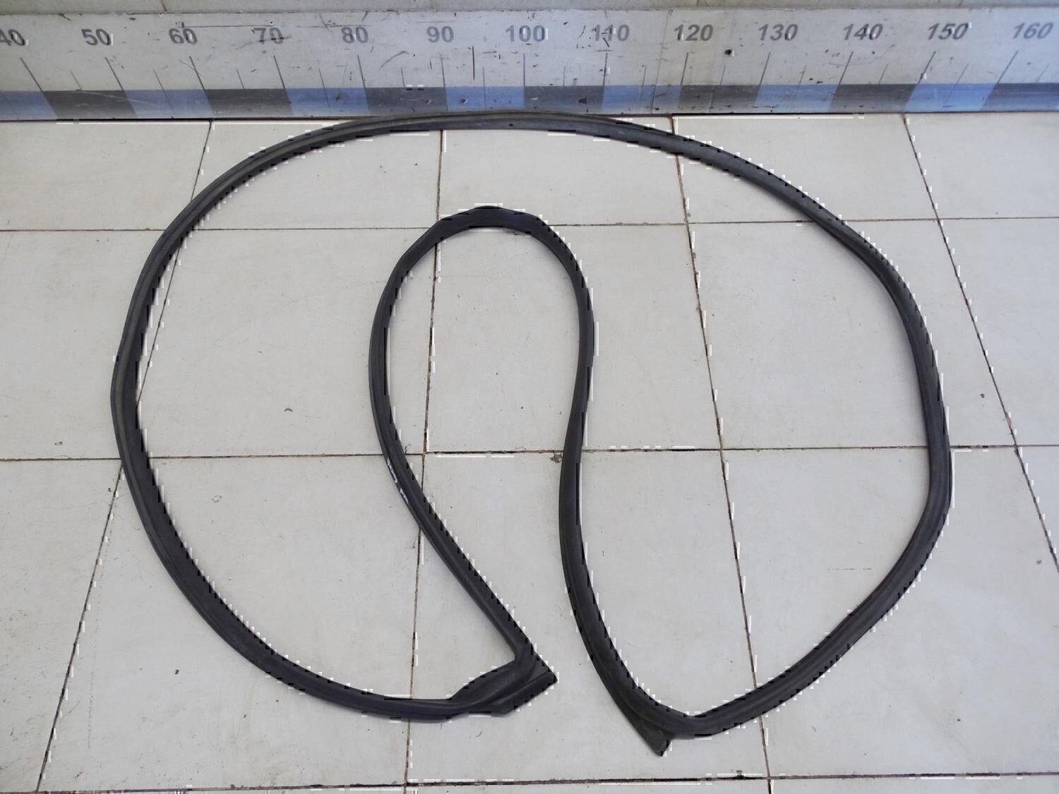 Уплотнитель двери MAZDA Mazda 3 (BK) 2002-2009