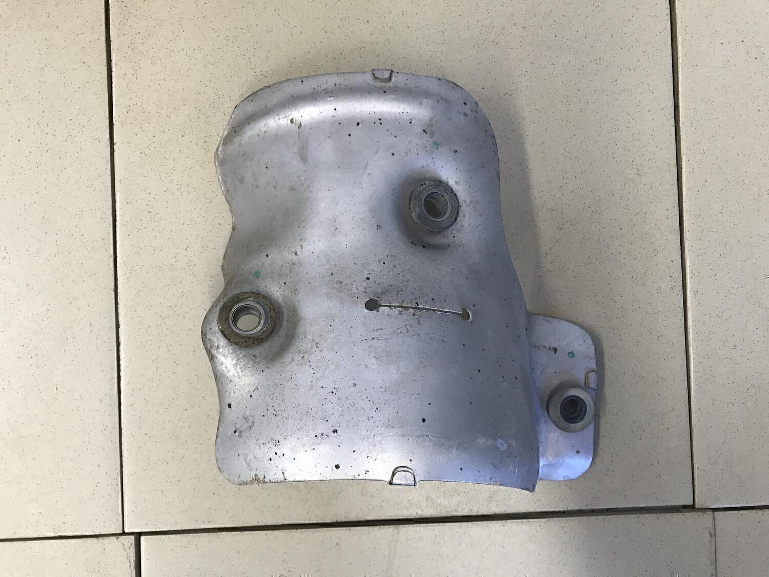 Экран теплозащитный TOYOTA Hi Lux 2015>