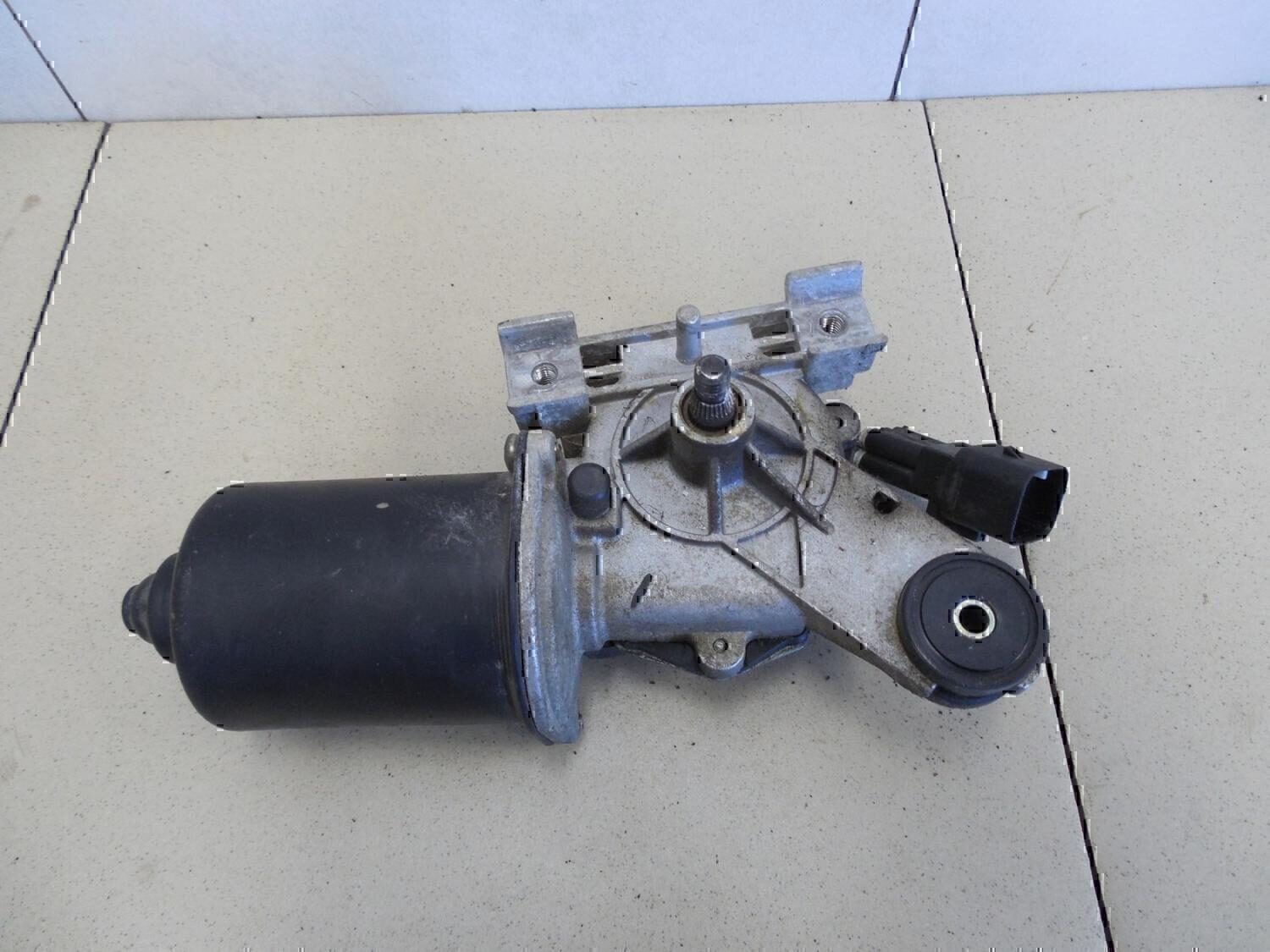 Моторчик стеклоочистителя передний Chery Indis 2011>