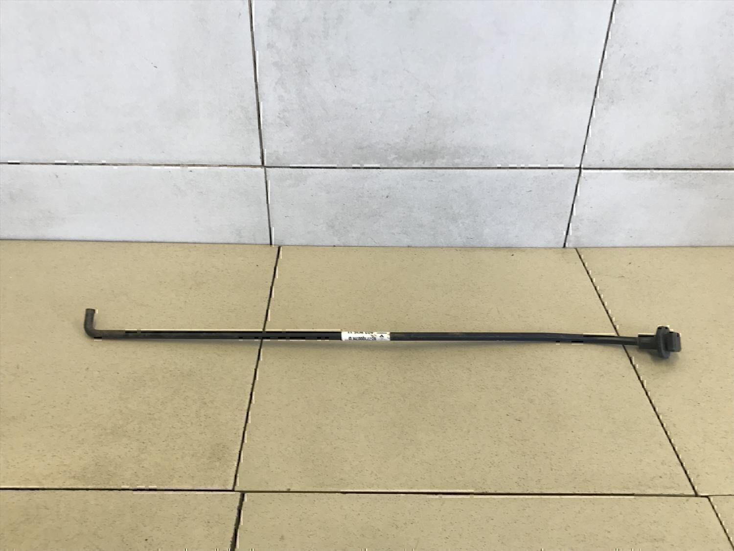 Держатель капота RENAULT Fluence 2010>