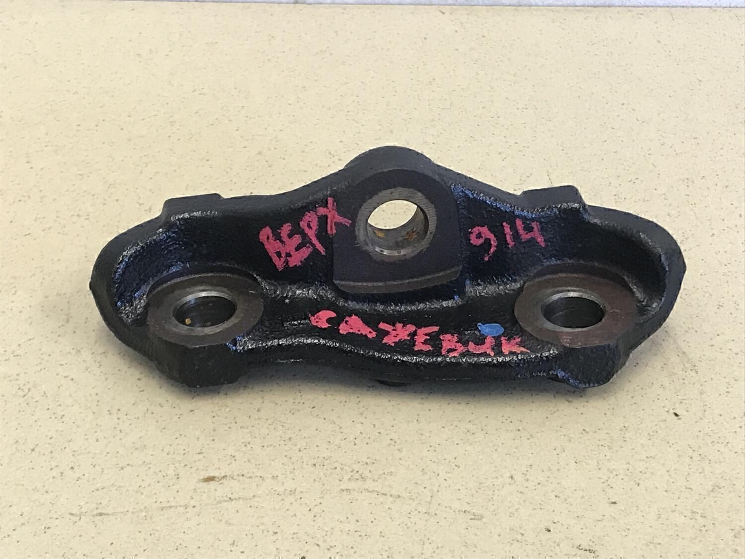 Кронштейн (сопут. товар) TOYOTA Fortuner 2015>