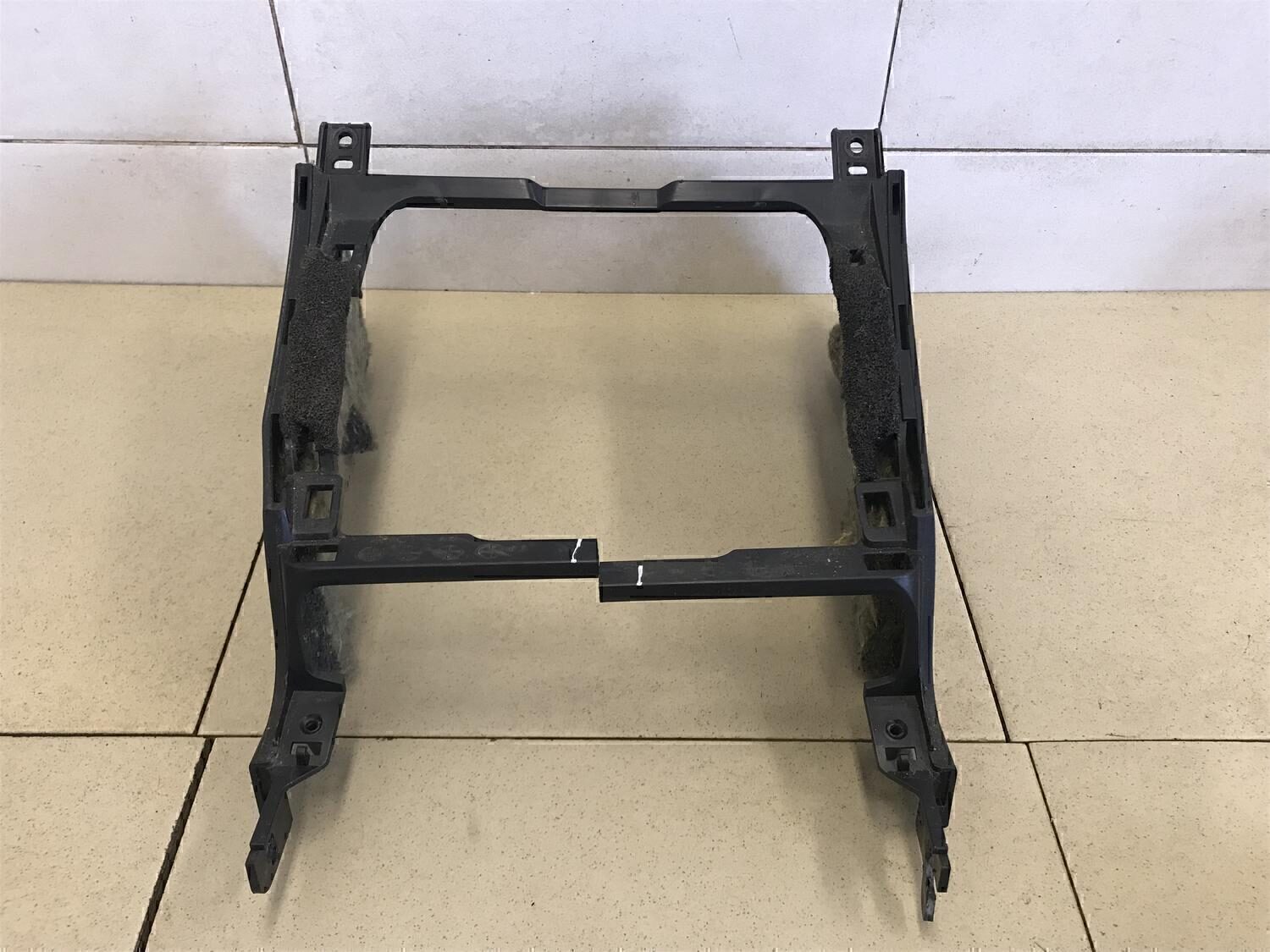 Консоль SUZUKI Grand Vitara 2006-2015