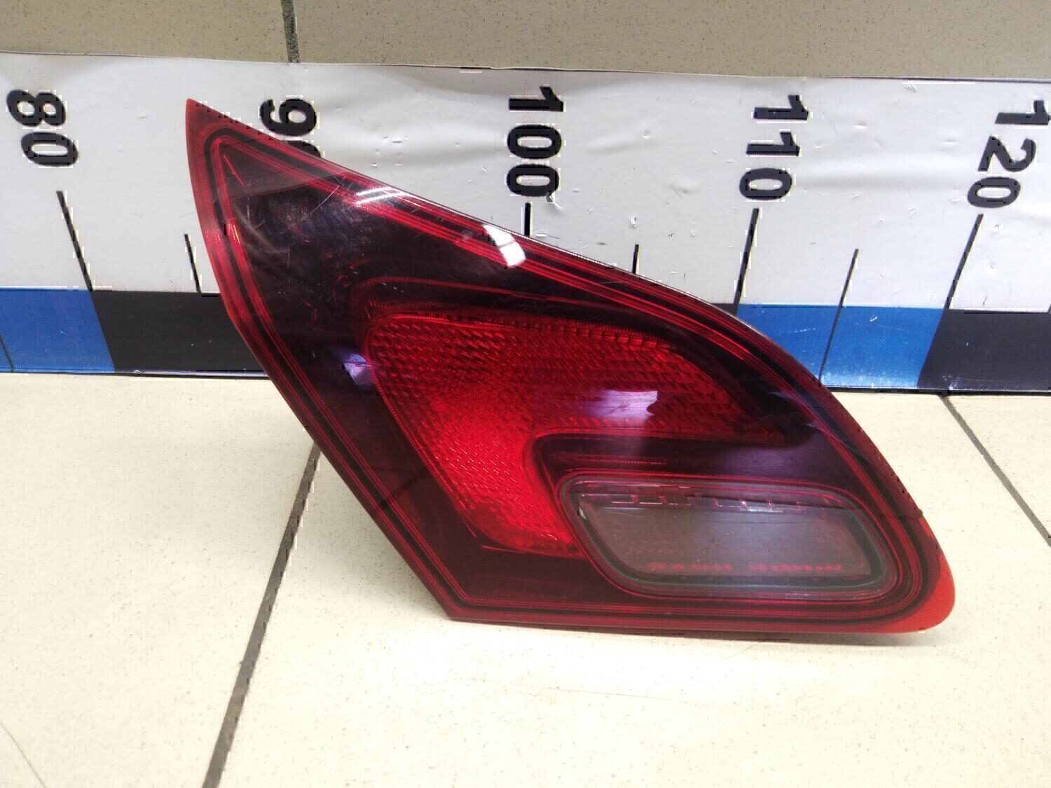 Фонарь задний внутренний левый OPEL Astra J 2010>