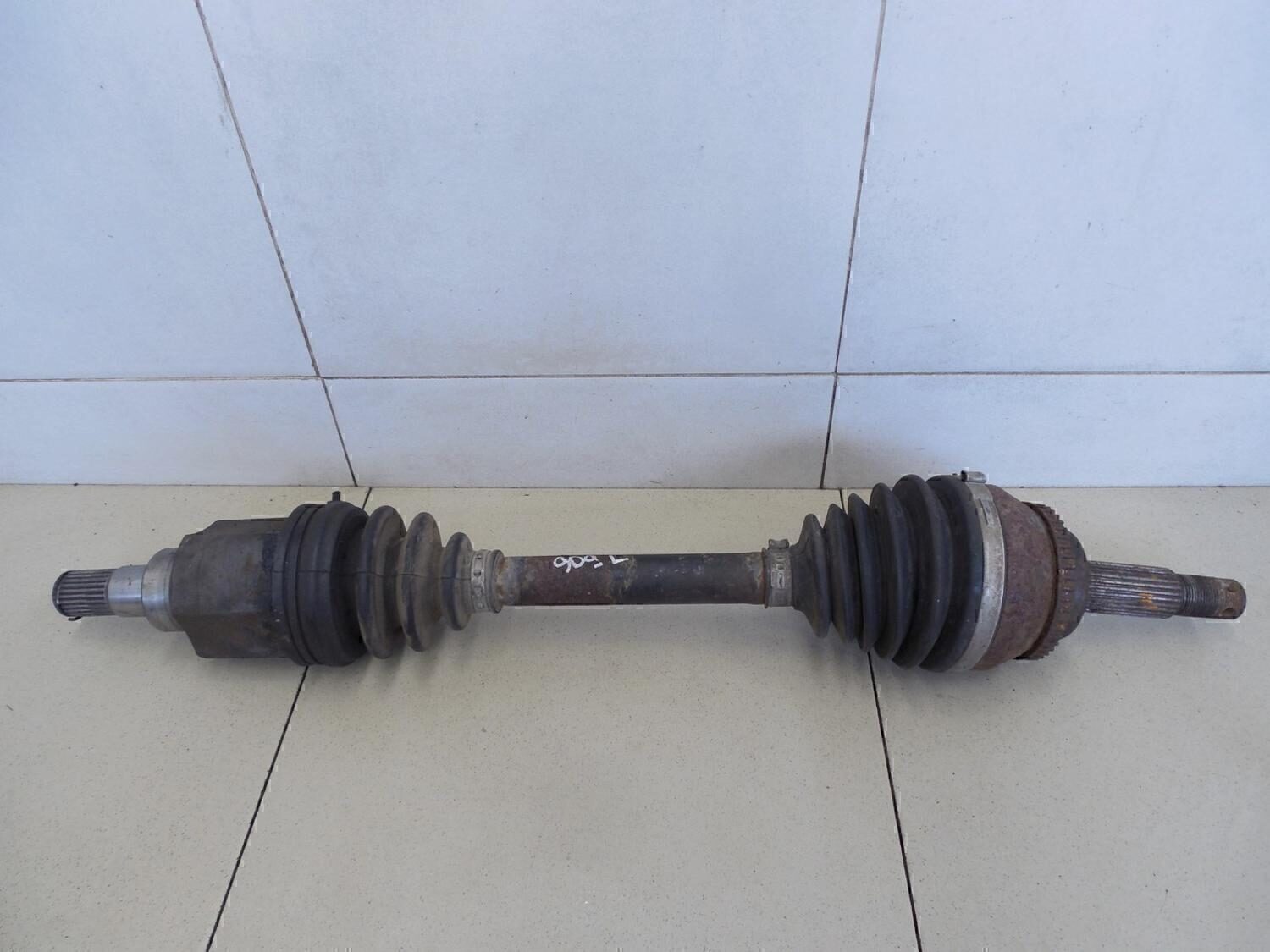 Полуось передняя левая LIFAN Solano 2010>