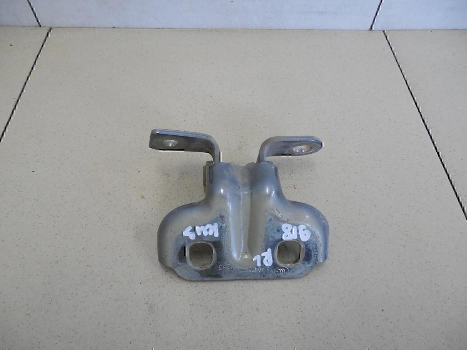 Петля двери задней Chevrolet Aveo (T300) 2011>