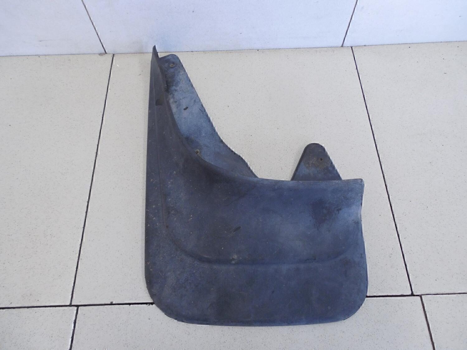 Брызговик задний левый Chevrolet Aveo (T300) 2011>