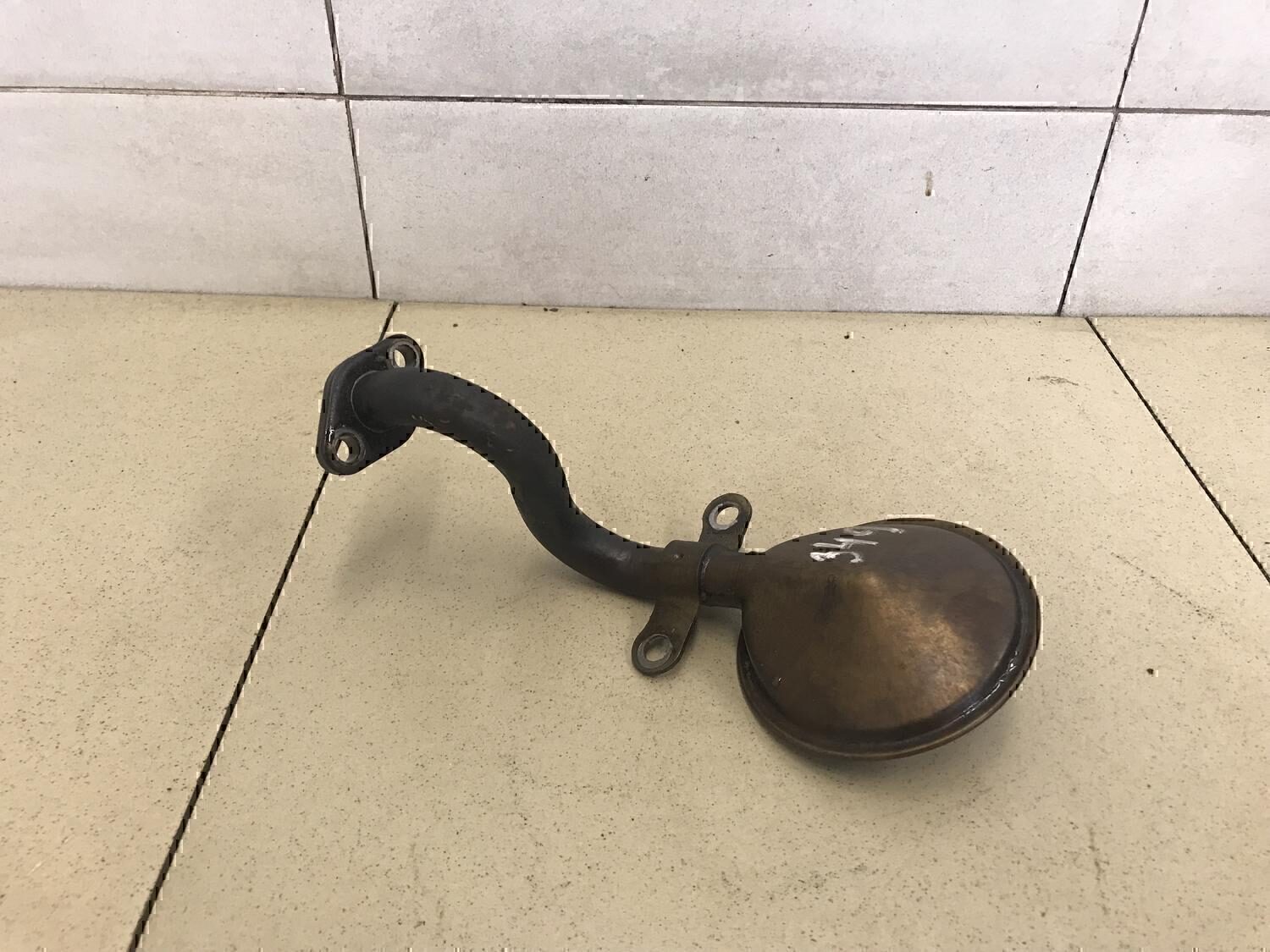 Маслозаборник