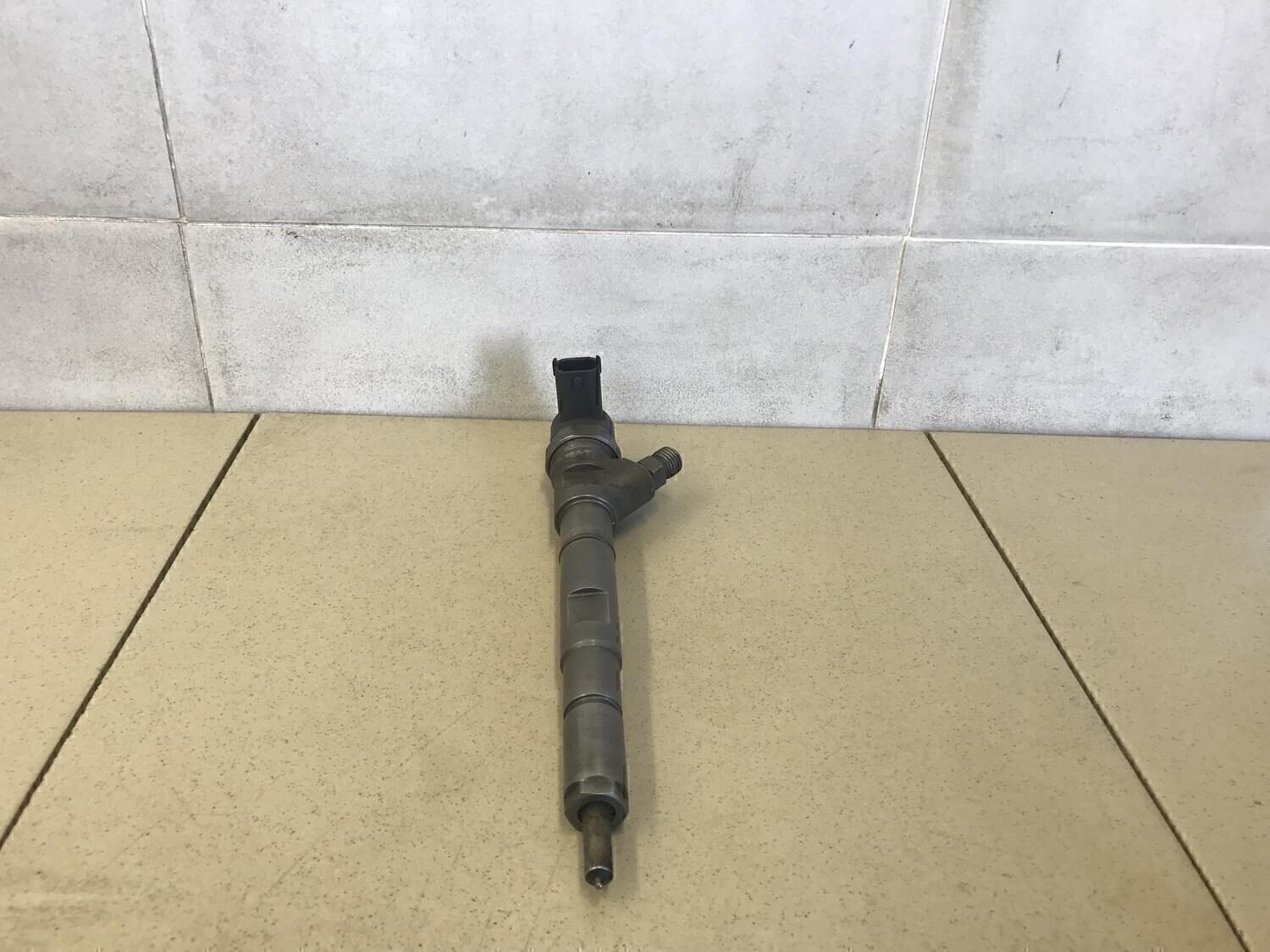 Форсунка дизельная электрическая HYUNDAI Starex H1 1997-2007