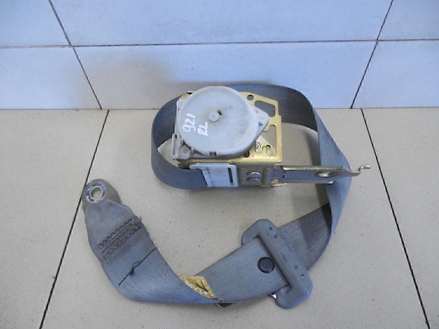 Ремень безопасности MITSUBISHI Galant (EA) 1997-2003