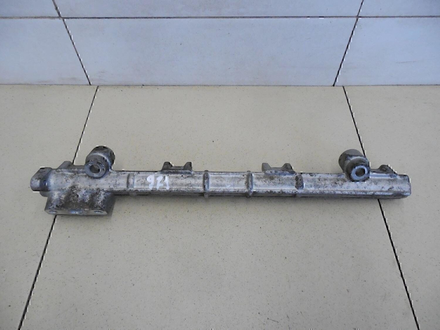 Рейка топливная (рампа) MITSUBISHI Galant (EA) 1997-2003