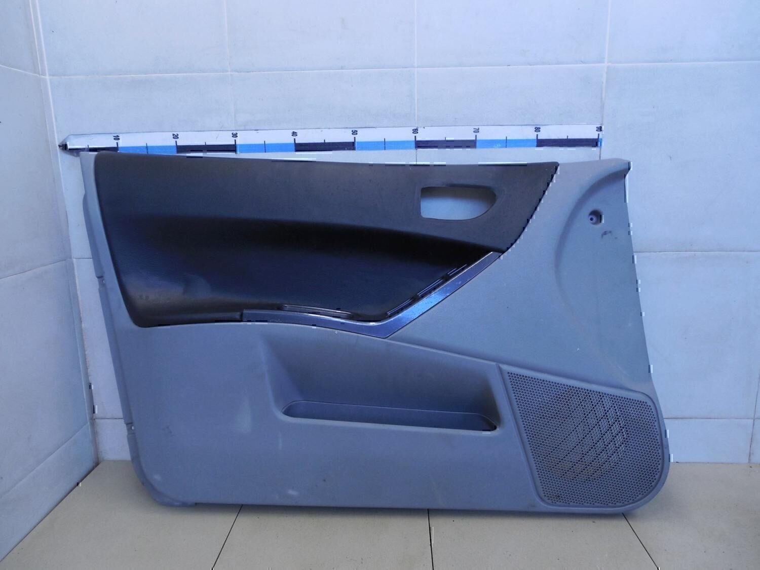 Обшивка двери передней левой MITSUBISHI Galant (EA) 1997-2003