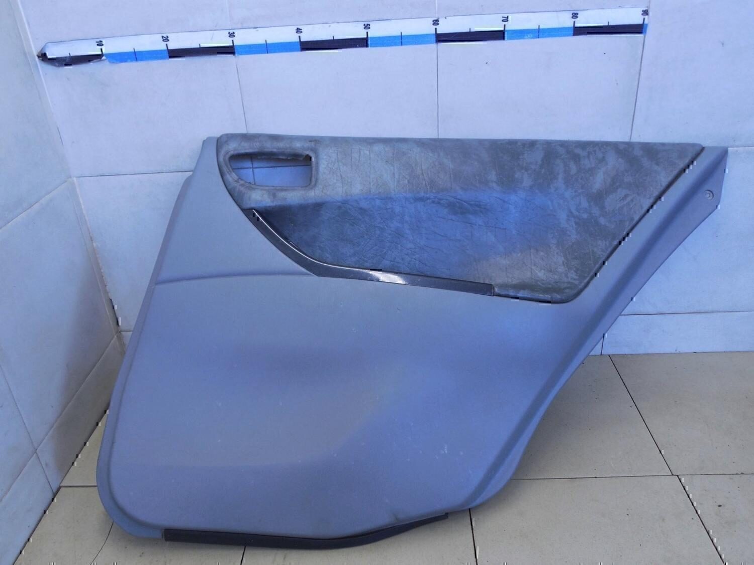 Обшивка двери задней правой MITSUBISHI Galant (EA) 1997-2003