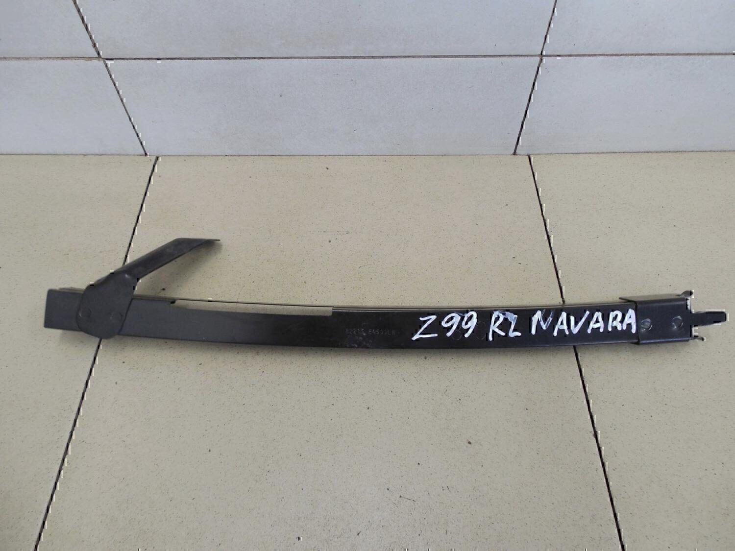 Направляющая стекла двери NISSAN Pathfinder (R51) 2005-2014