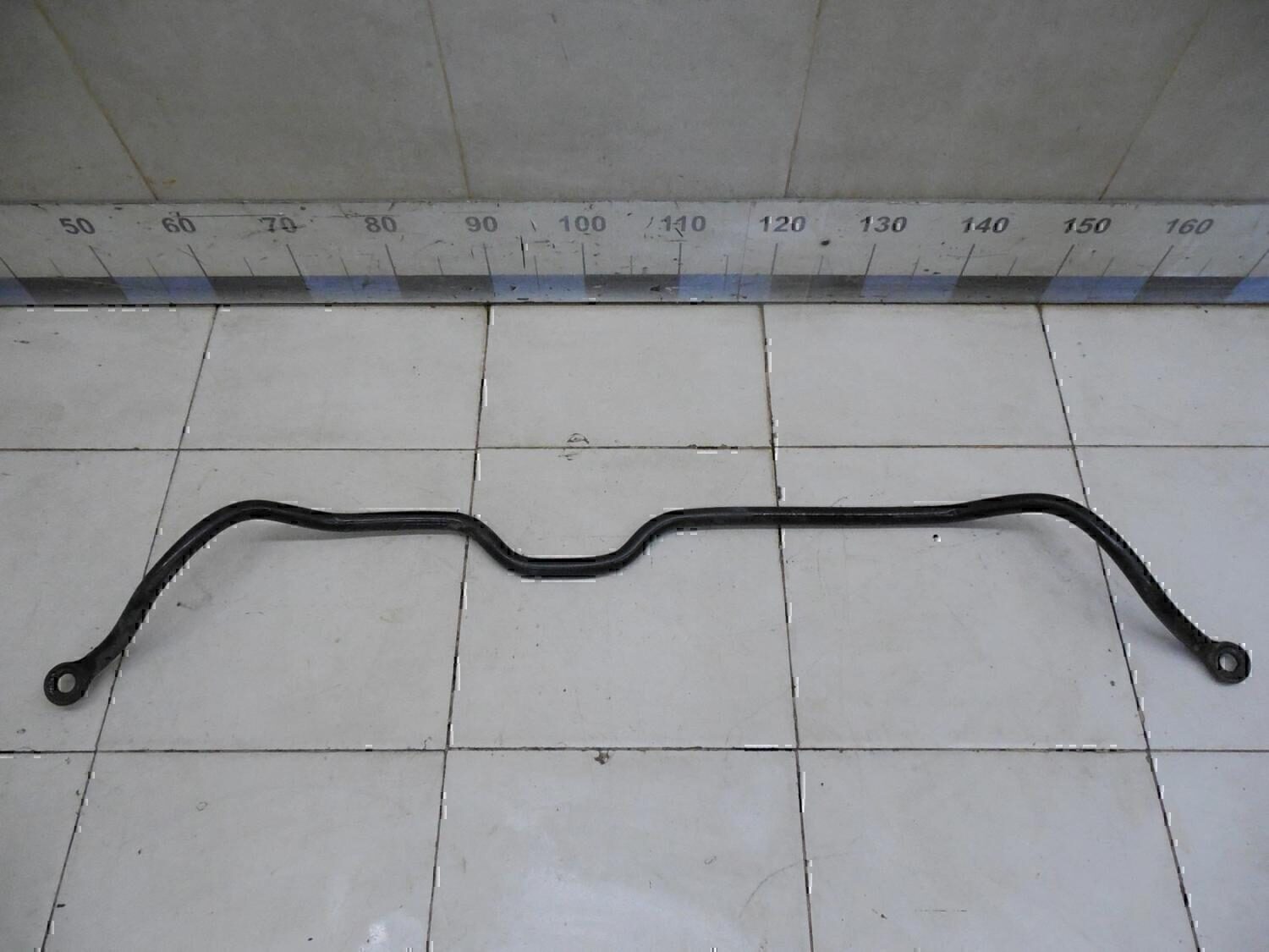 Стабилизатор передний