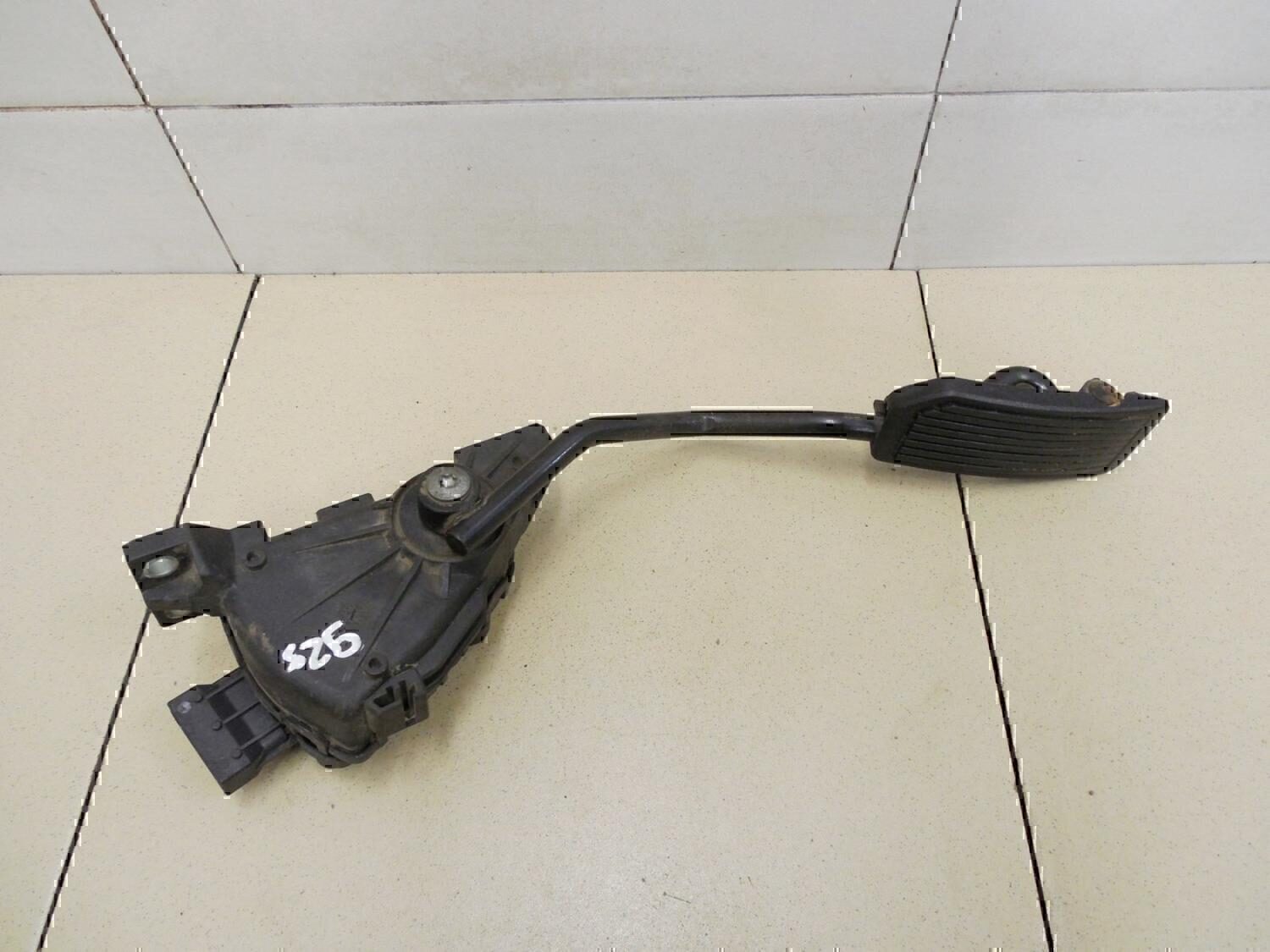 Педаль газа NISSAN Almera N16 2000-2006