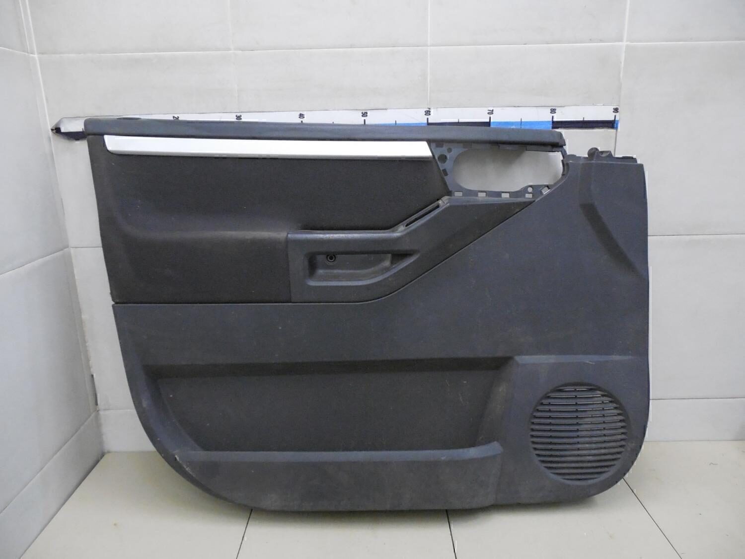 Обшивка двери передней левой OPEL Meriva 2003-2010