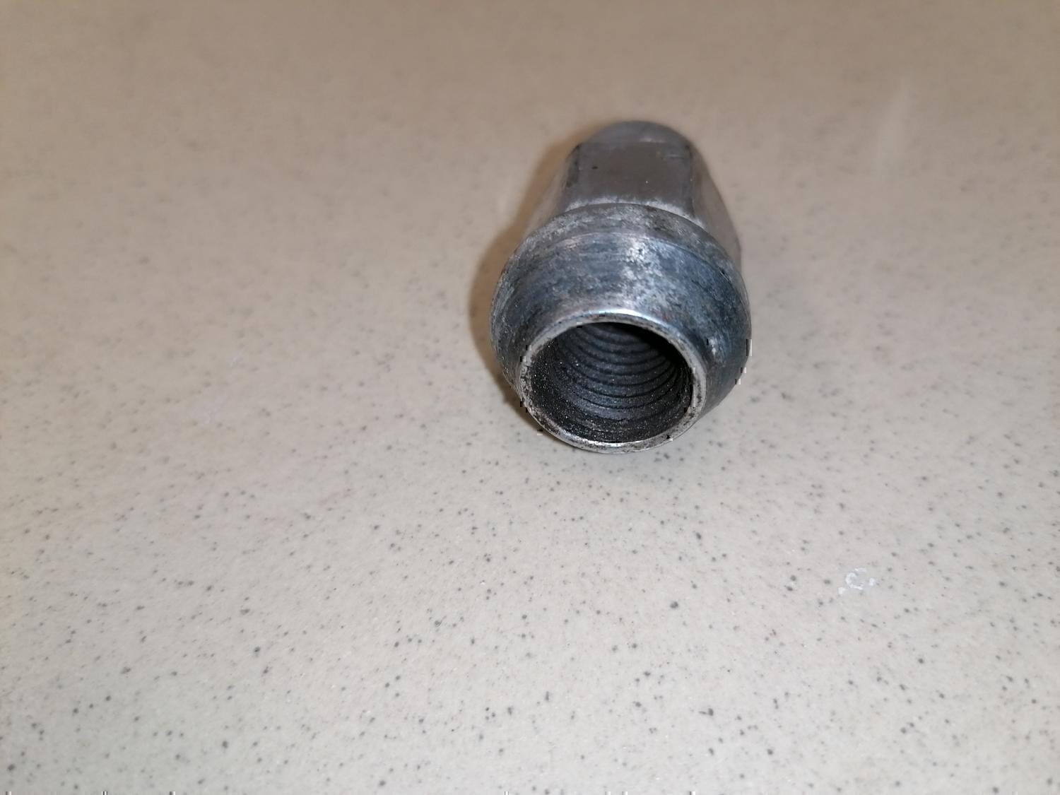 Гайка FORD Focus I 1998-2004