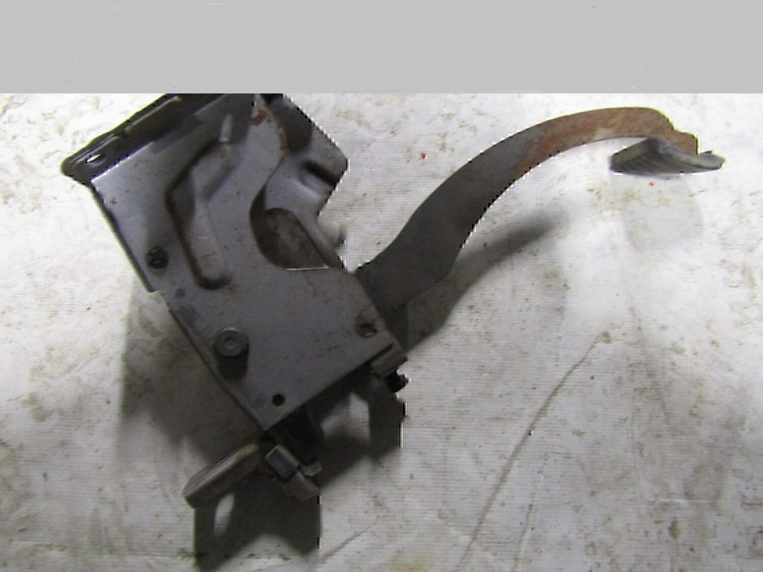 Педаль сцепления — фото 2