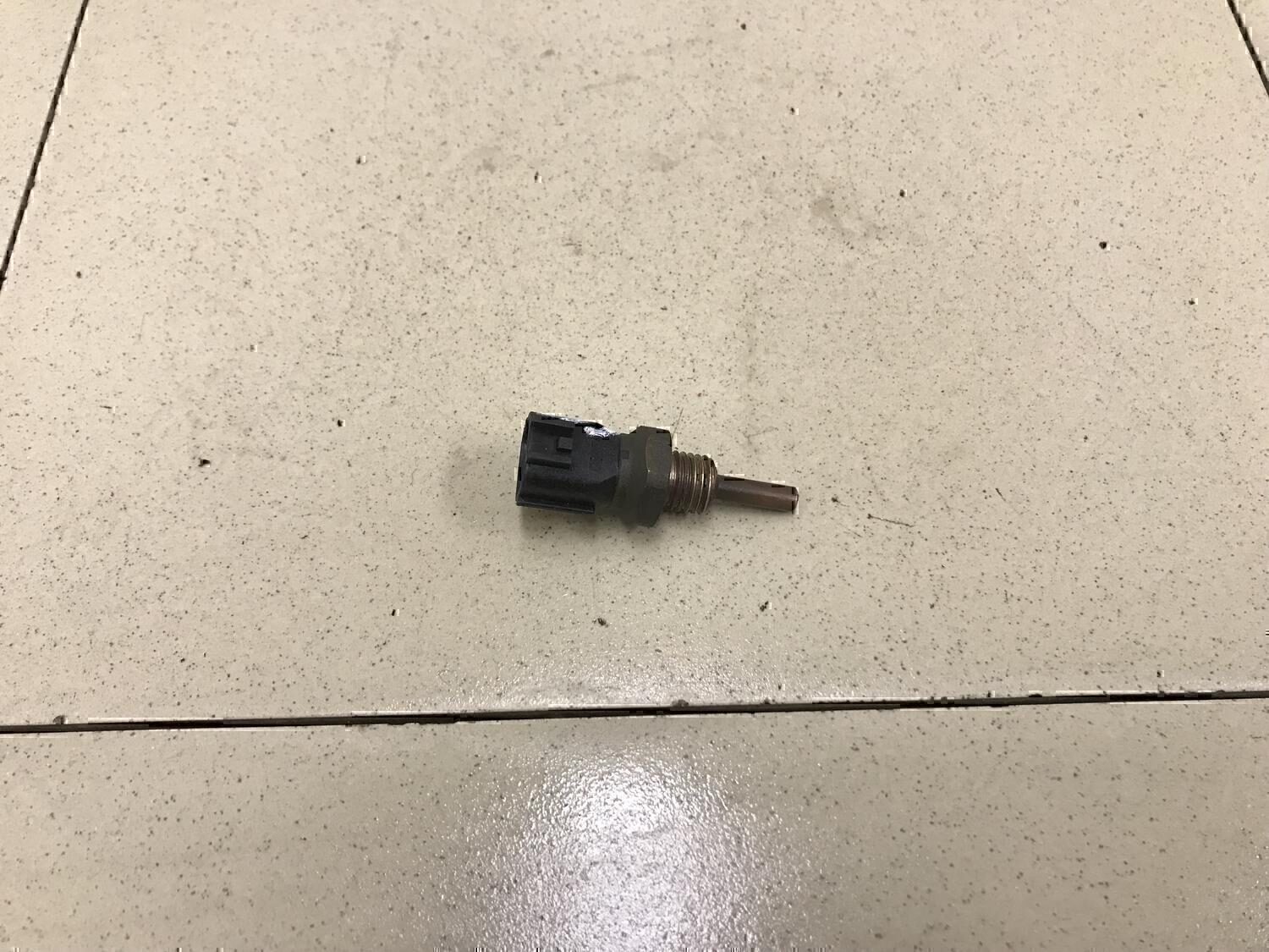 Датчик температуры VAZ LADA X-RAY 2016>