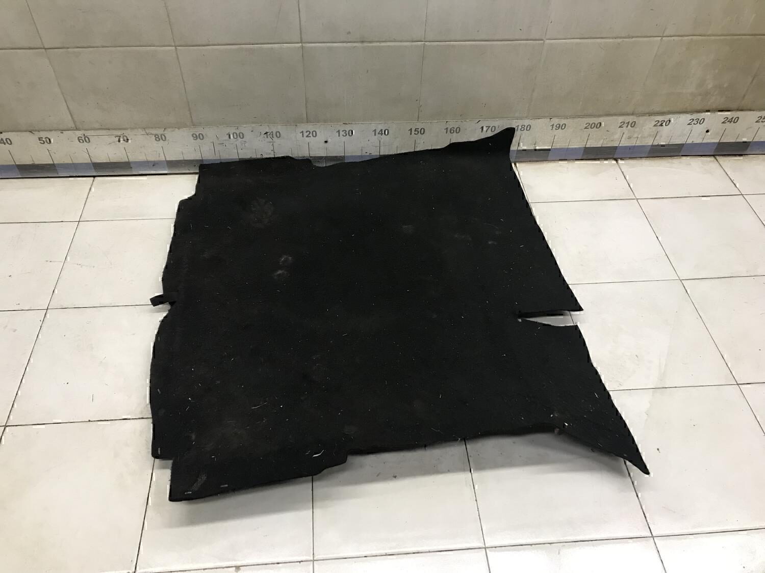 Пол багажника