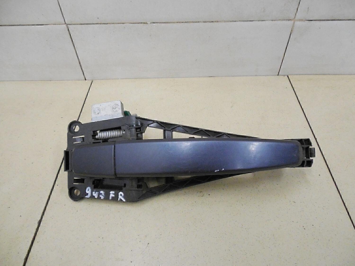 Ручка двери передней наружная правая OPEL Astra H / Family 2004-2015