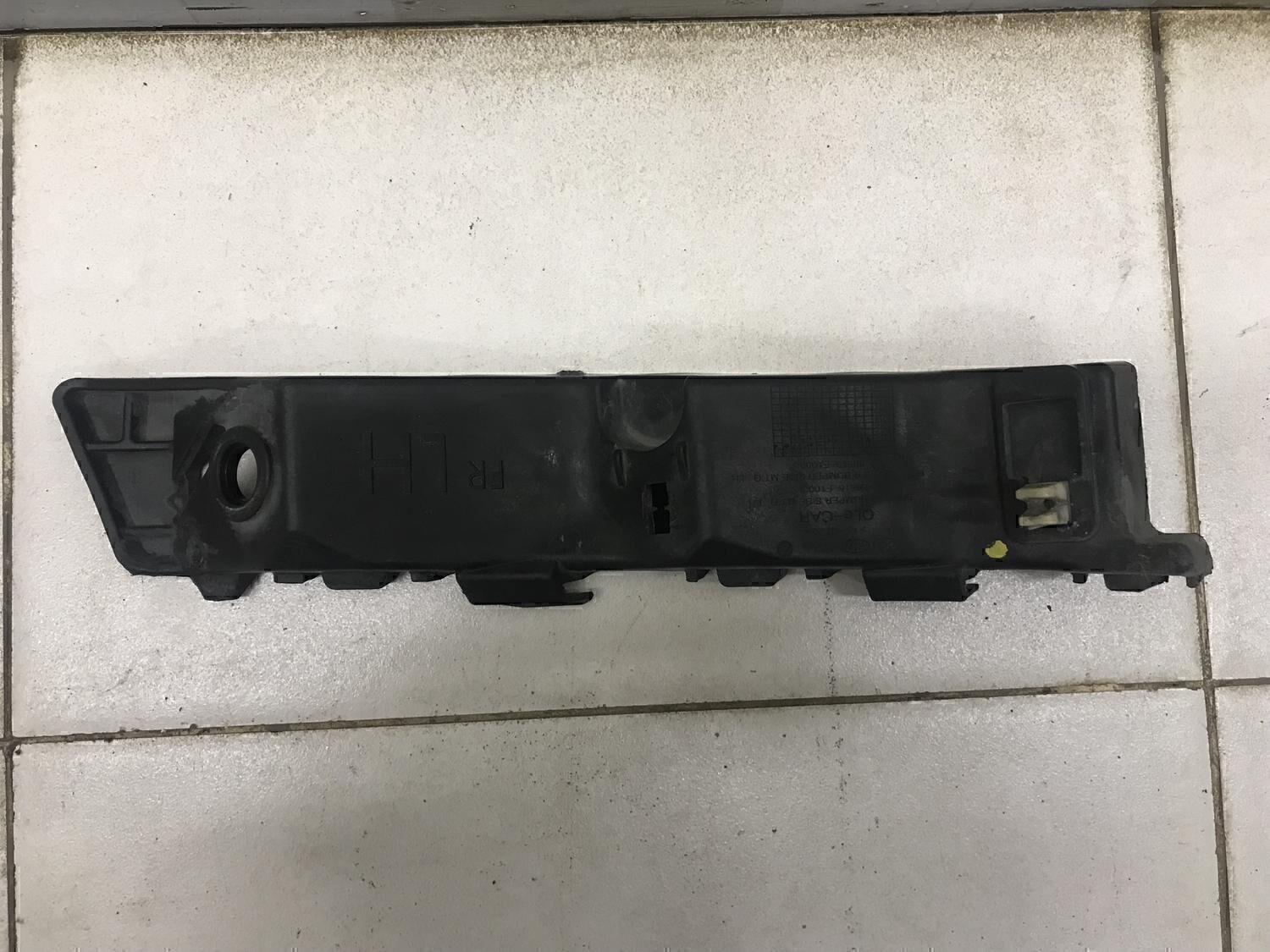 Направляющая бампера KIA Sportage 2016>