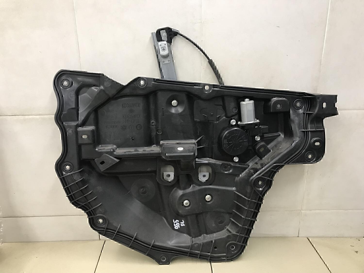 Стеклоподъемник электр. передний левый MAZDA CX 5 2012>