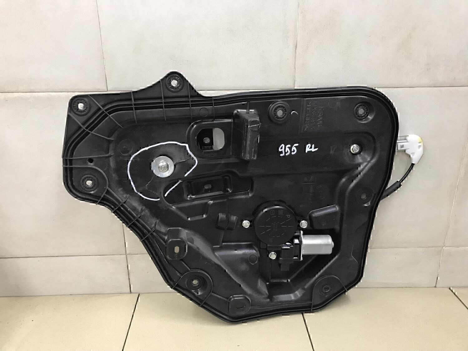 Стеклоподъемник электр. задний левый MAZDA CX 5 2012>