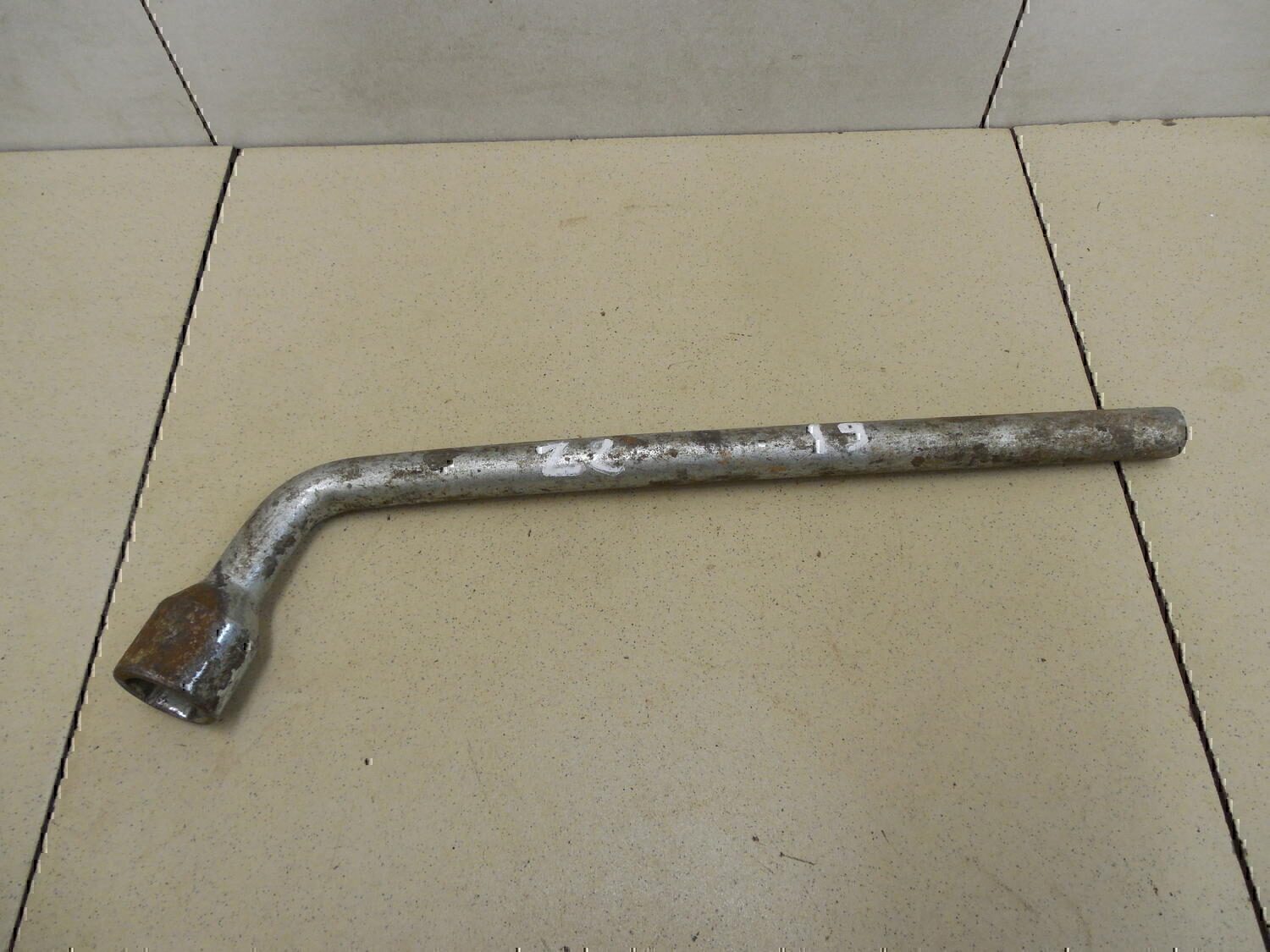 Ключ баллонный Chevrolet Lacetti 2003-2013