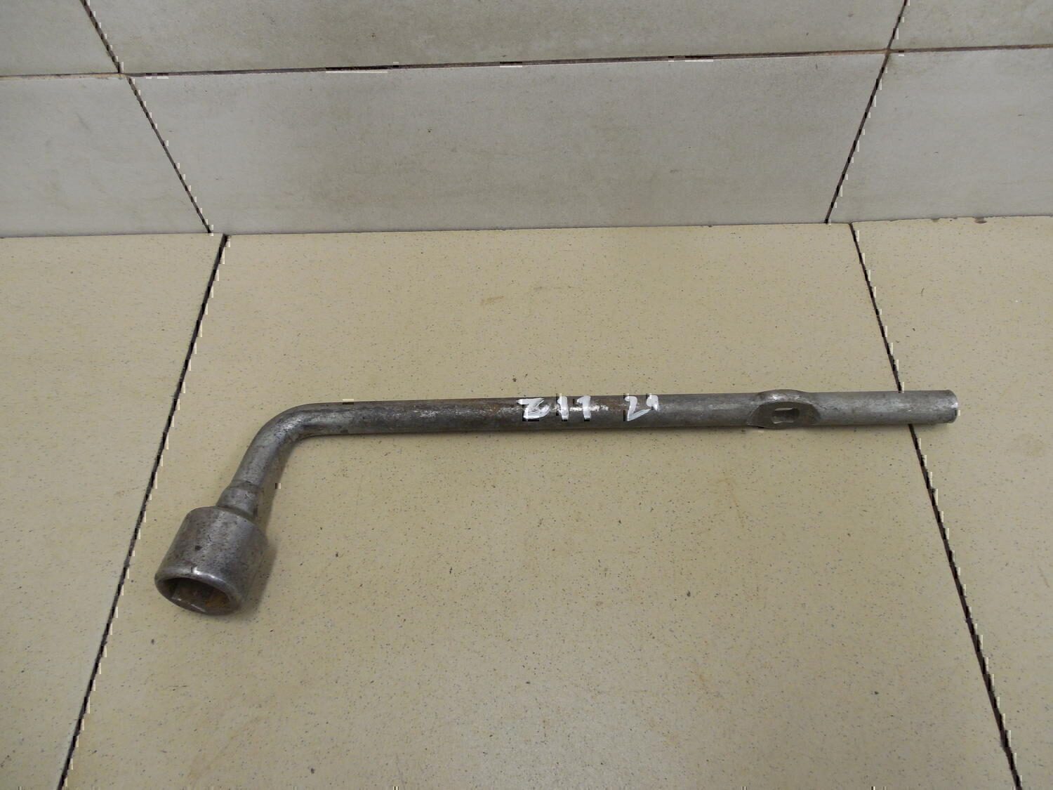 Ключ баллонный Chevrolet Lacetti 2003-2013