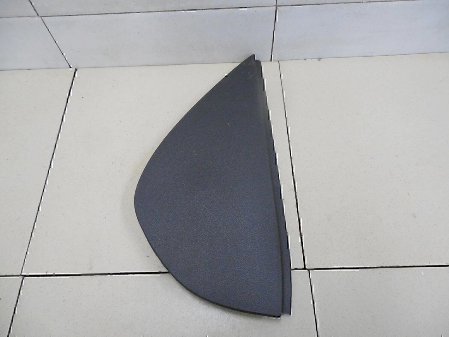 Накладка (кузов внутри) VW Polo (Sed RUS) 2011>