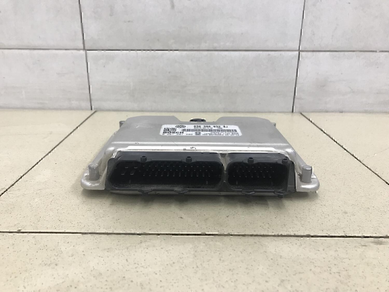 Блок управления двигателем SKODA Octavia (A4 1U-) 2000-2011
