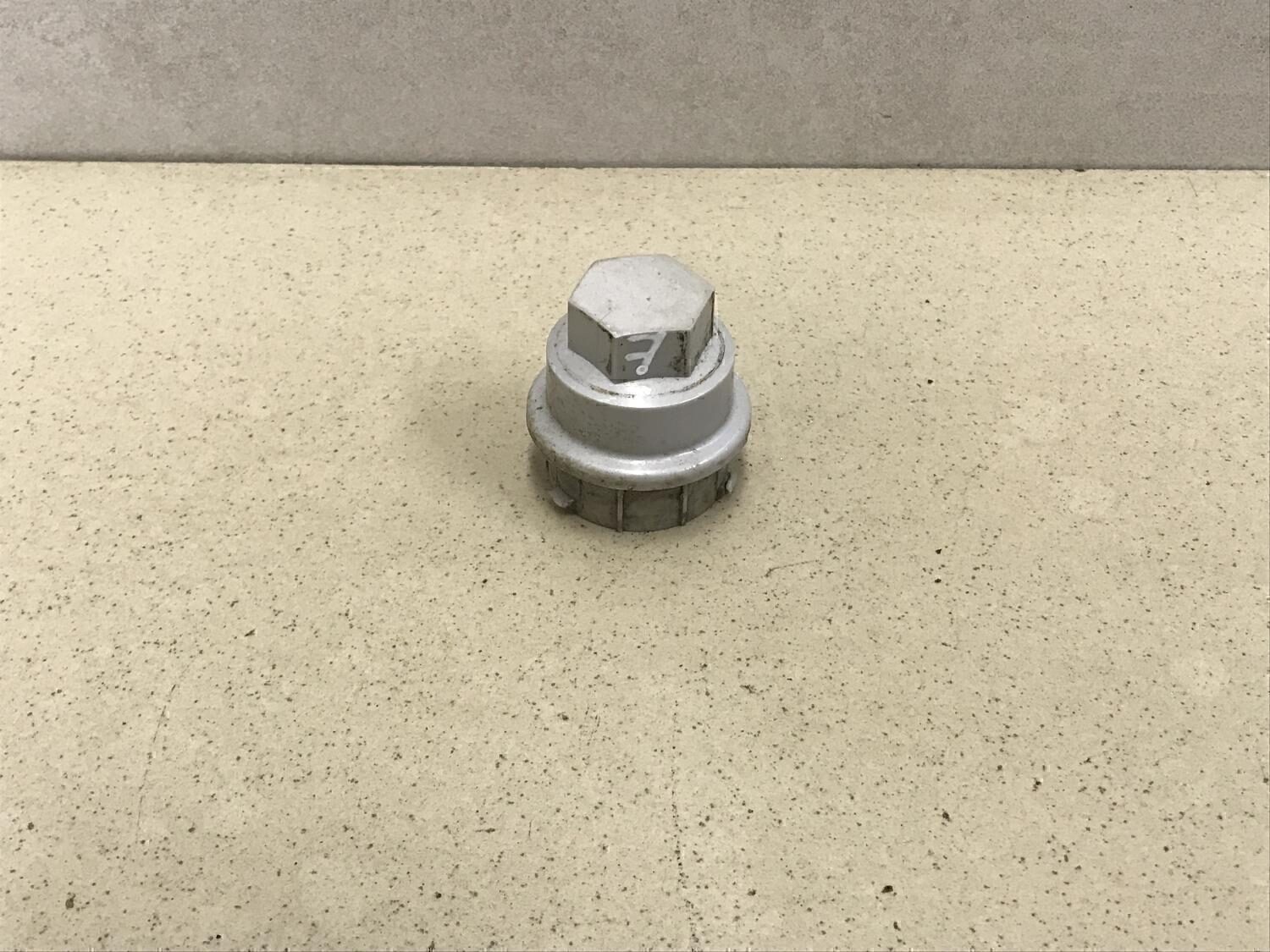 Гайка колеса Chevrolet Cruze 2009-2016