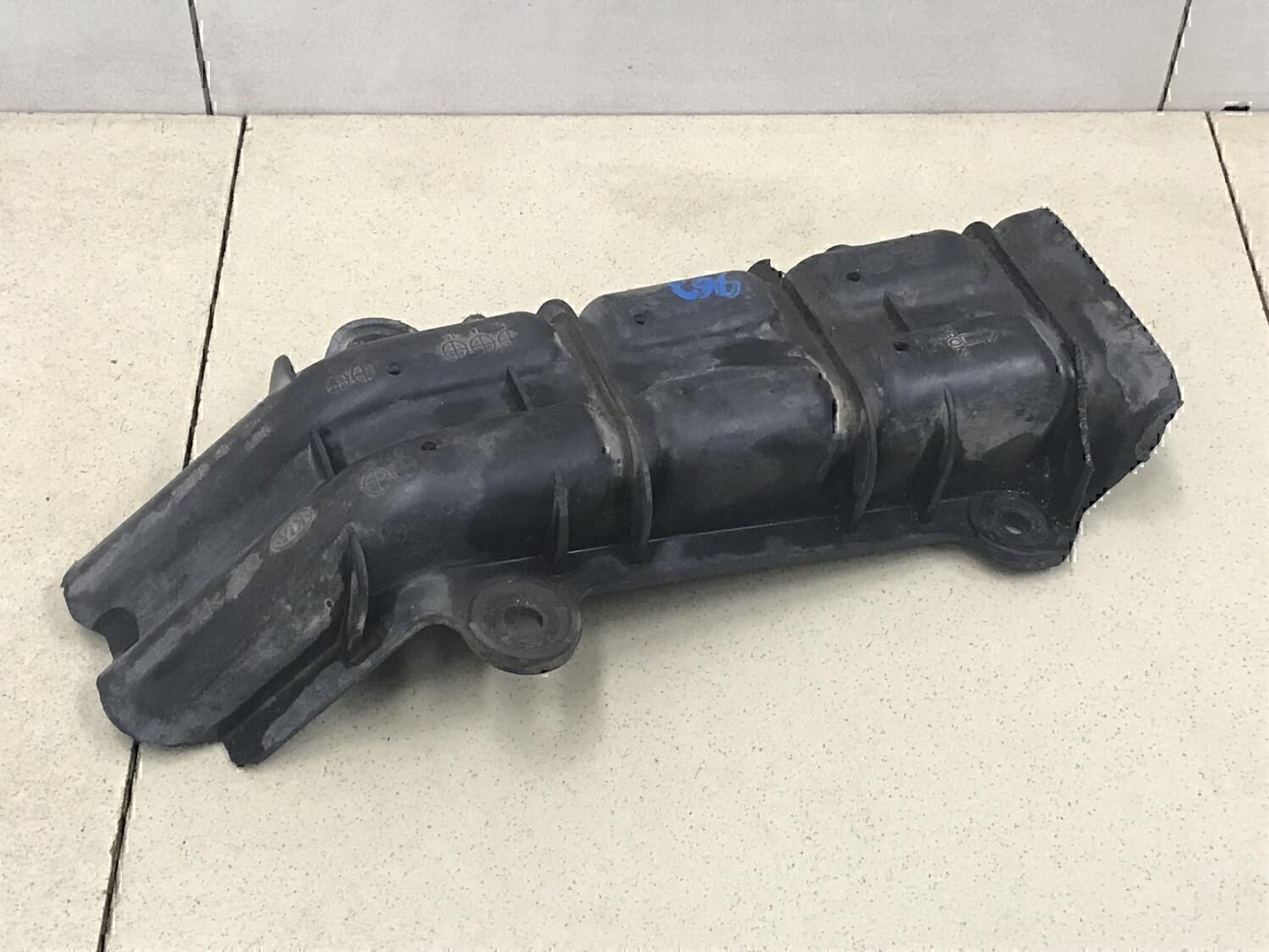 Пыльник (кузов наружные) HYUNDAI Solaris 2010-2017