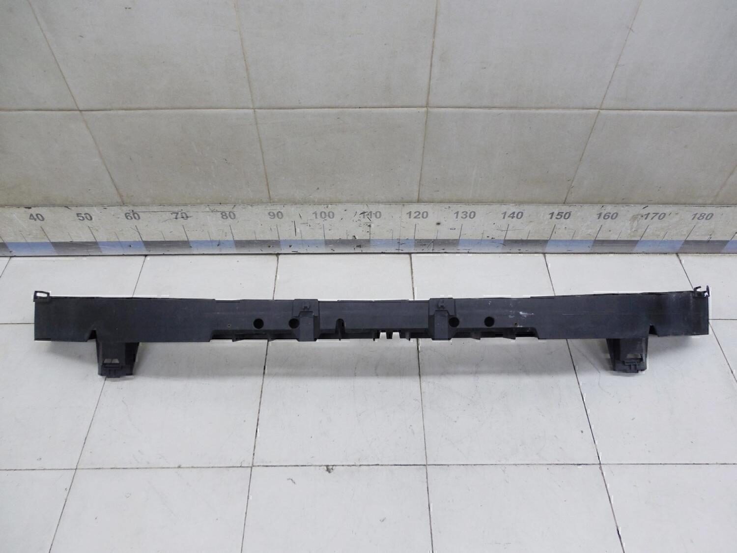 Усилитель переднего бампера RENAULT Duster 2012>