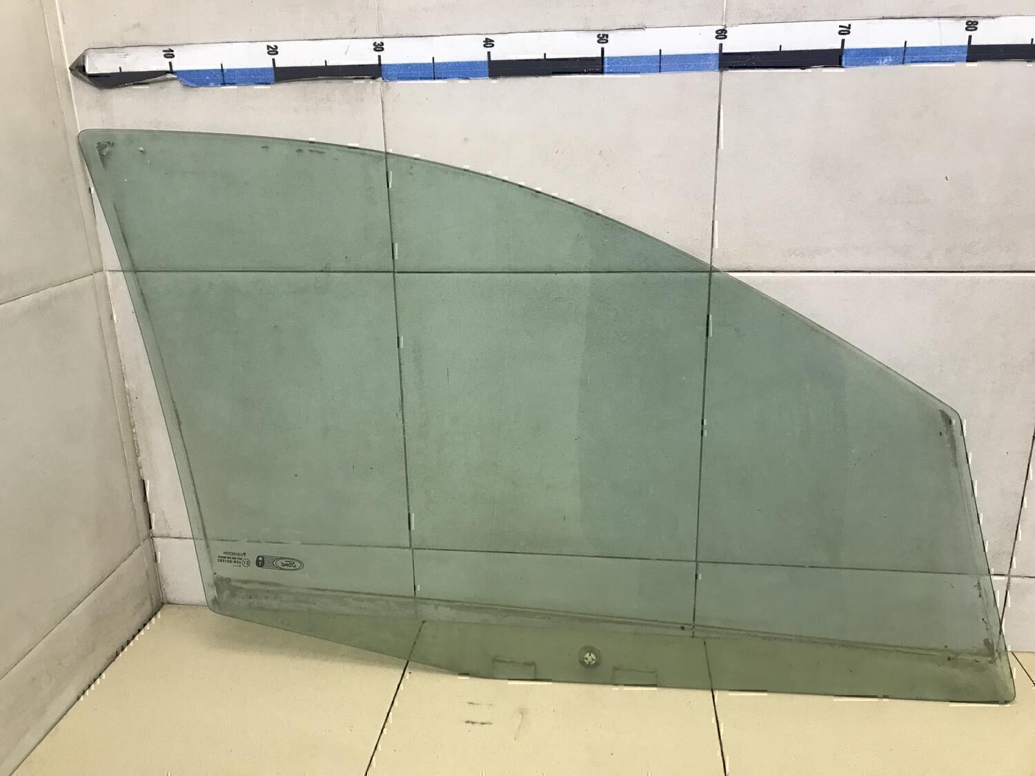 Стекло двери передней левой — фото 3