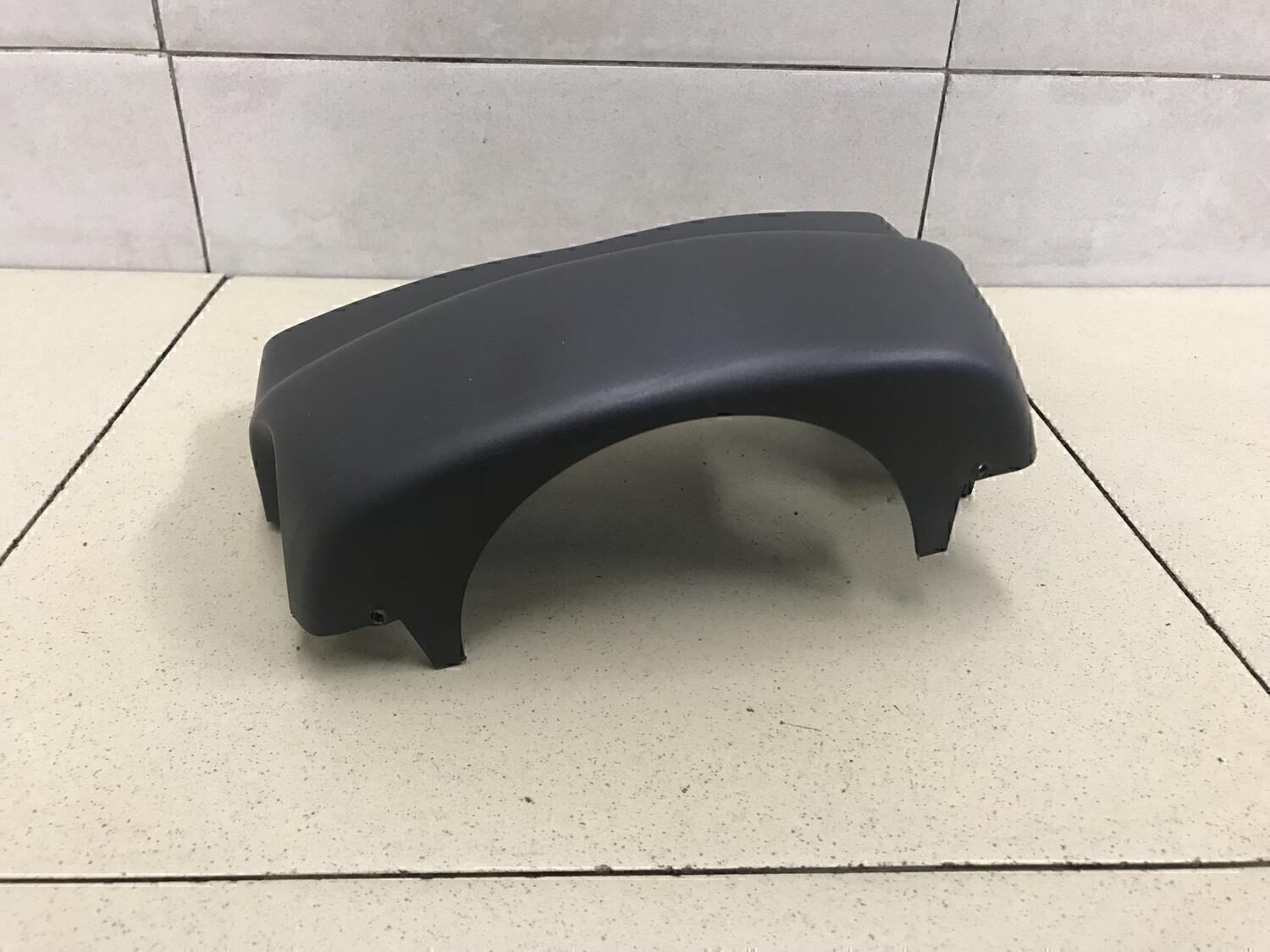 Кожух рулевой колонки верхний SUZUKI Swift 2004-2010