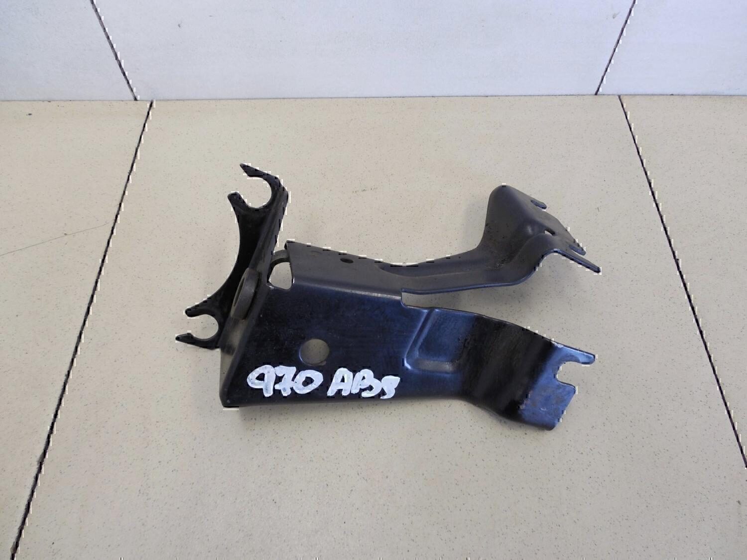 Кронштейн блока ABS (насос) SUZUKI SX4 2006-2013