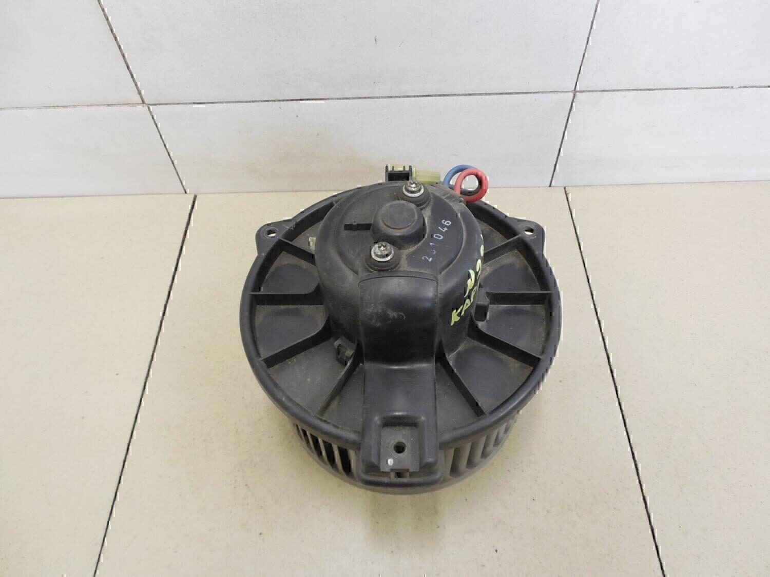 Моторчик отопителя MITSUBISHI Carisma (DA) 1999-2003