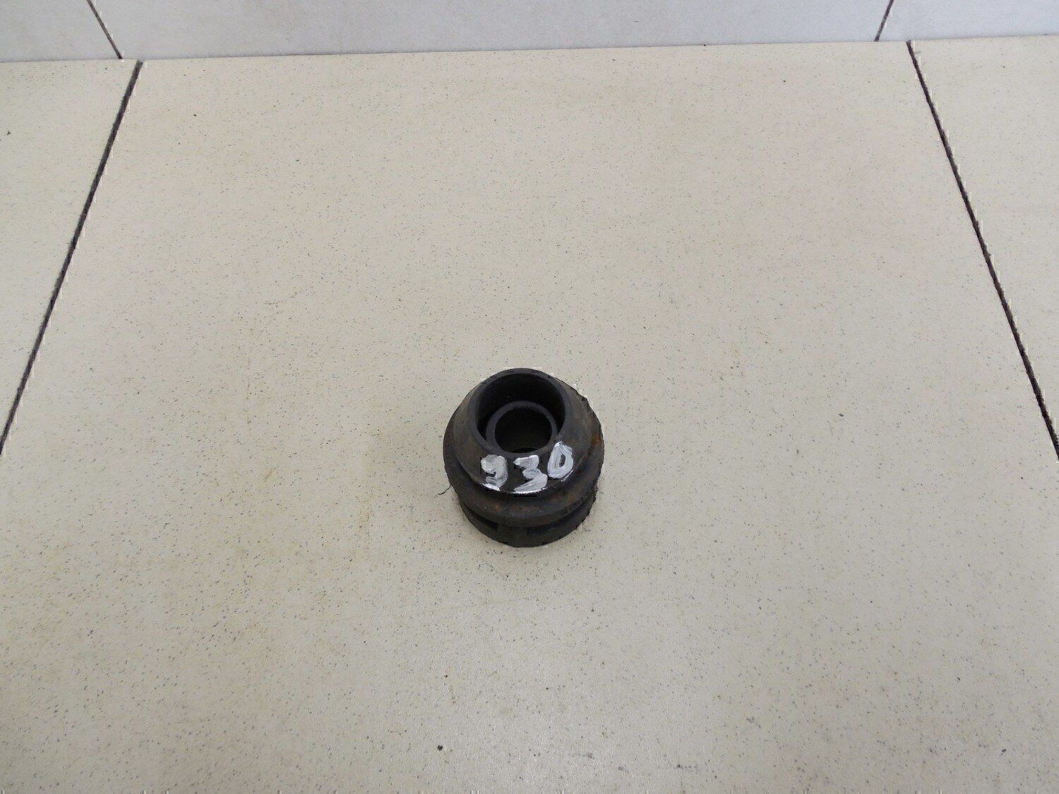 Подушка радиатора FORD Focus II 2005-2008