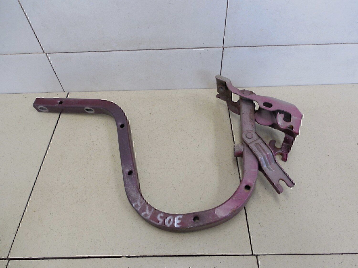 Петля крышки багажника KIA Spectra 2001-2011