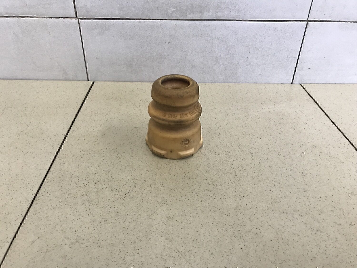 Отбойник переднего амортизатора SKODA Passat [B6] 2005-2010