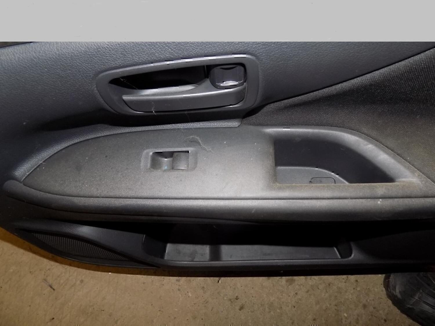 Кнопка стеклоподъемника MITSUBISHI Outlander (GF) 2012>
