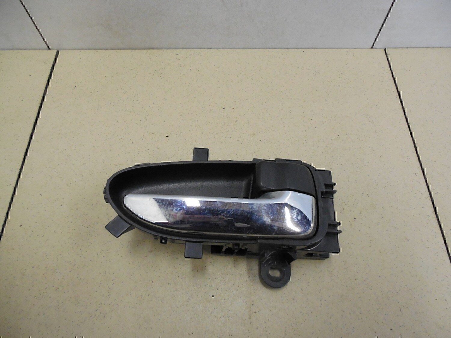 Ручка двери внутренняя правая NISSAN Almera (G15) 2013>