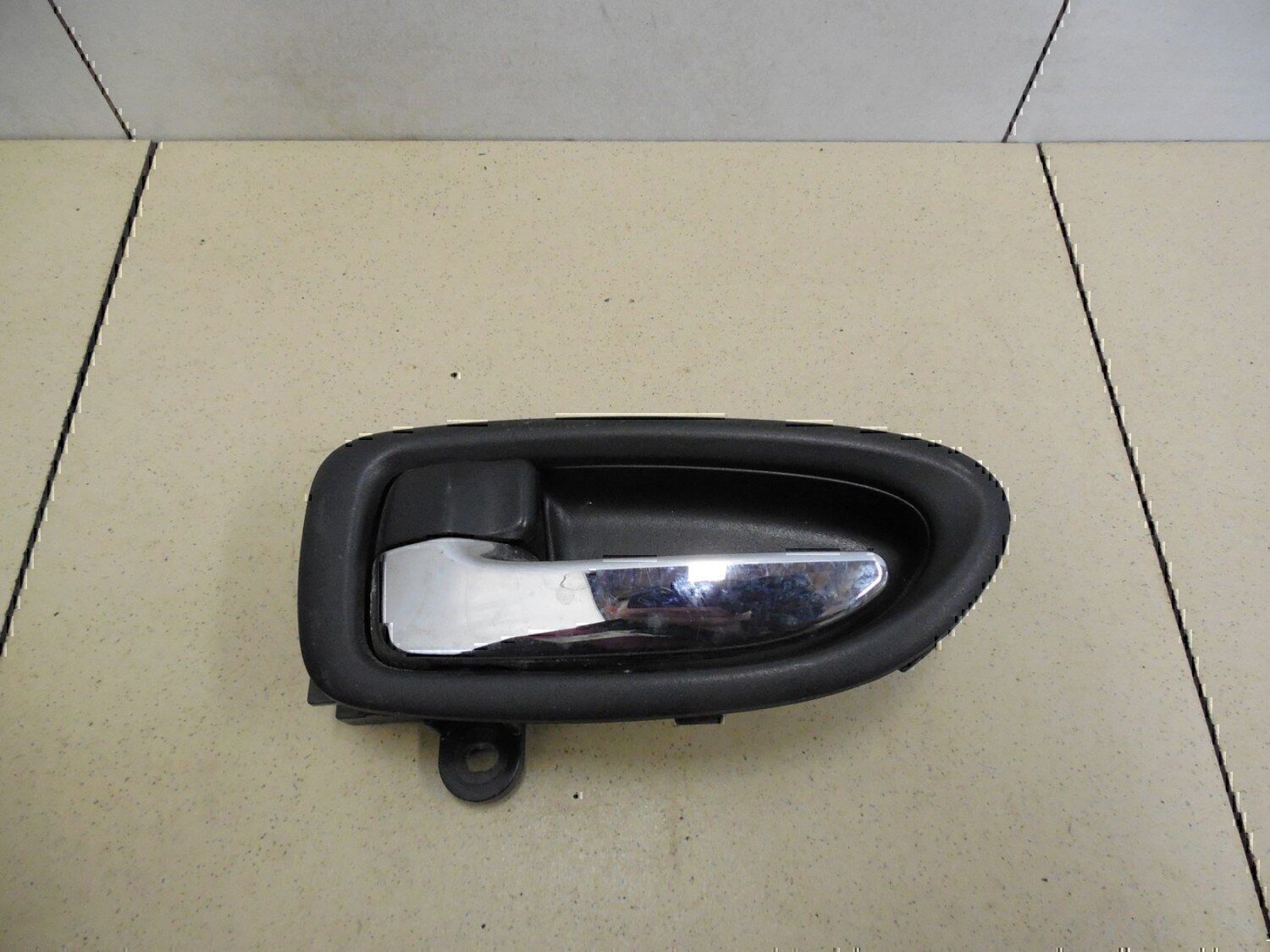 Ручка двери внутренняя левая NISSAN Almera (G15) 2013>