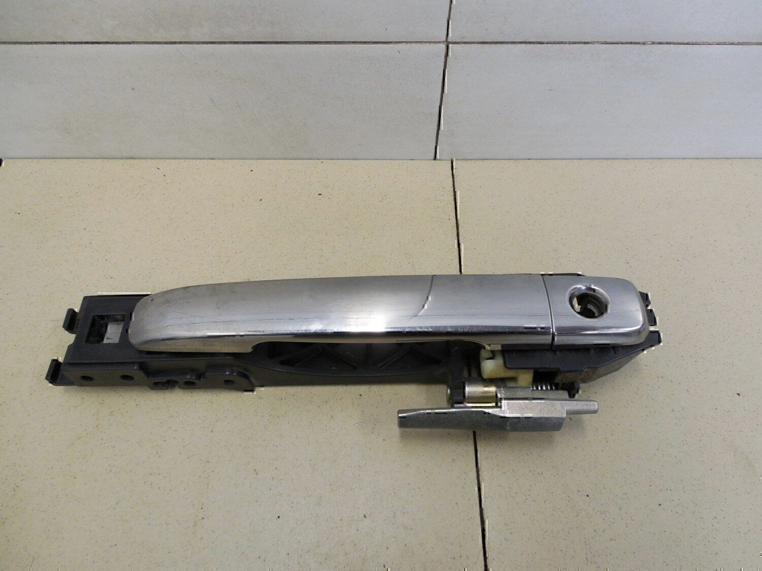 Ручка двери передней наружная правая NISSAN Almera (G15) 2013>